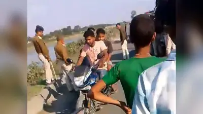 महिला फाइनेंस कर्मी से 63 हजार की लूट