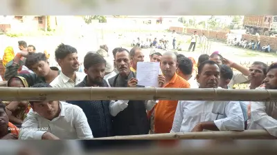 नामांकन के अंतिम दिन 205 अभ्यर्थियों ने भरा पर्चा
