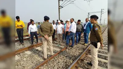 यात्रियों से भरी दरभंगा जा रही स्पेशल ट्रेन 25 मीटर तक डिरेल