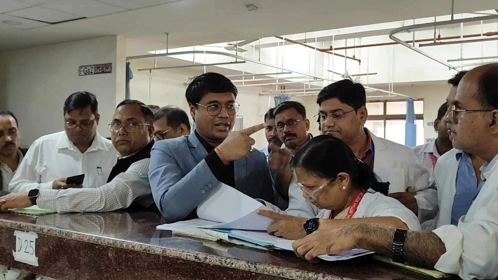 निरीक्षण करने पहुंचें प्रभारी डीएम बने मरीज, इलाज नहीं कर सका जीएमसीएच