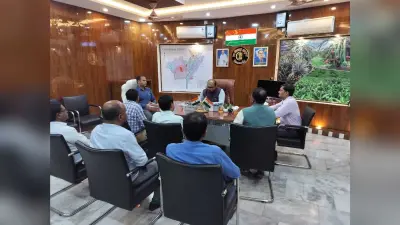 खेल मैदान स्थल के चयन का समीक्षा बैठक में डीडीसी ने कार्यक्रम पदाधिकारियों को दिया निर्देश
