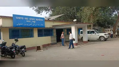 प्रखंड कार्यालय परिसर में लगे सीसीटीवी कैमरा बना शोभा की वस्तु