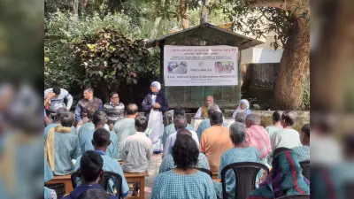 ओके :::: किसानों ने सीखी रेशम कीट पालन की नयी तकनीक