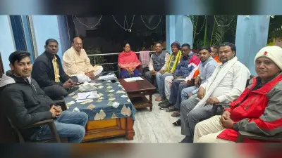Giridih News :मुनिया देवी ने कार्यकर्ताओं के साथ की बैठक