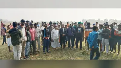 Giridih News: तलाब किनारे बोरे में मिला 15 दिनों से लापता युवक का शव