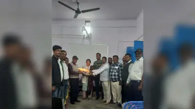 जया देवी ने करमाटांड़ में नये बीइइओ का लिया प्रभार