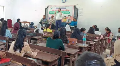वोटर बनने के लिए किया गया जागरूक