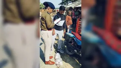 30 बोतल नेपाली शराब के साथ एक युवक गिरफ्तार