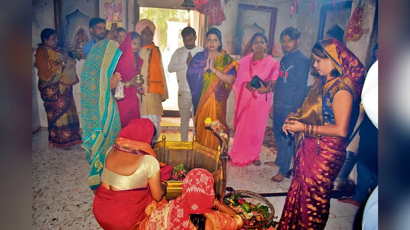 श्रद्धालुओं ने महर्षि भृगु को नमन कर मांगा आशीर्वाद