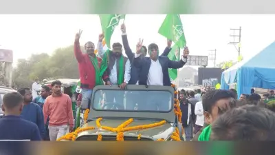 विकास कुमार की जीत पर बुंडू में निकाला विजय जुलूस