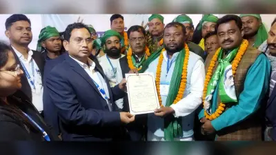 12 राउंड में झामुमो को और एक राउंड में भजपा को मिली बढ़त
