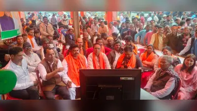 election ranchi news : पंडरा स्थित मतगणना स्थल पर सुबह से ही जुटने लगे थे समर्थक
