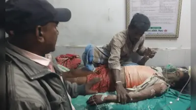 बिजलीकर्मी को लगा करेंट, रेफर