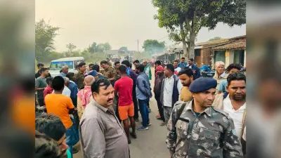 जबरन दुकान बंद कराने व गाली गलौज के विरोध में भाजपा कार्यकर्ताओं ने किया रोड जाम