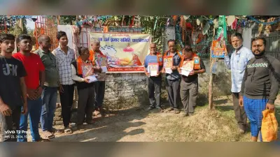 मंदिर कमेटी के सदस्यों को किया सम्मानित