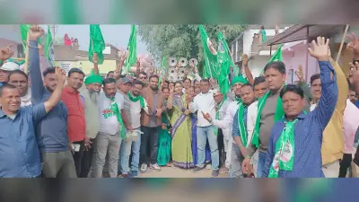 BOKARO NEWS : योगेंद्र प्रसाद की जीत पर खैराचातर में निकला विजय जुलूस<bha>—</bha>