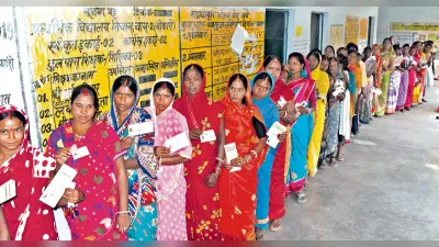 BOKARO NEWS : बोकारो व चंदनकियारी विस क्षेत्र में आधी आबादी का वोट रहा निर्णायक