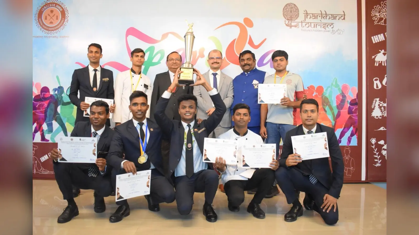 IHM RANCHI NEWS : स्पर्धा-2024 में अभिषेक और सादगी बने प्लेयर ऑफ टूर्नामेंट