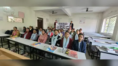 Education News : रांची वीमेंस कॉलेज में मना संविधान दिवस