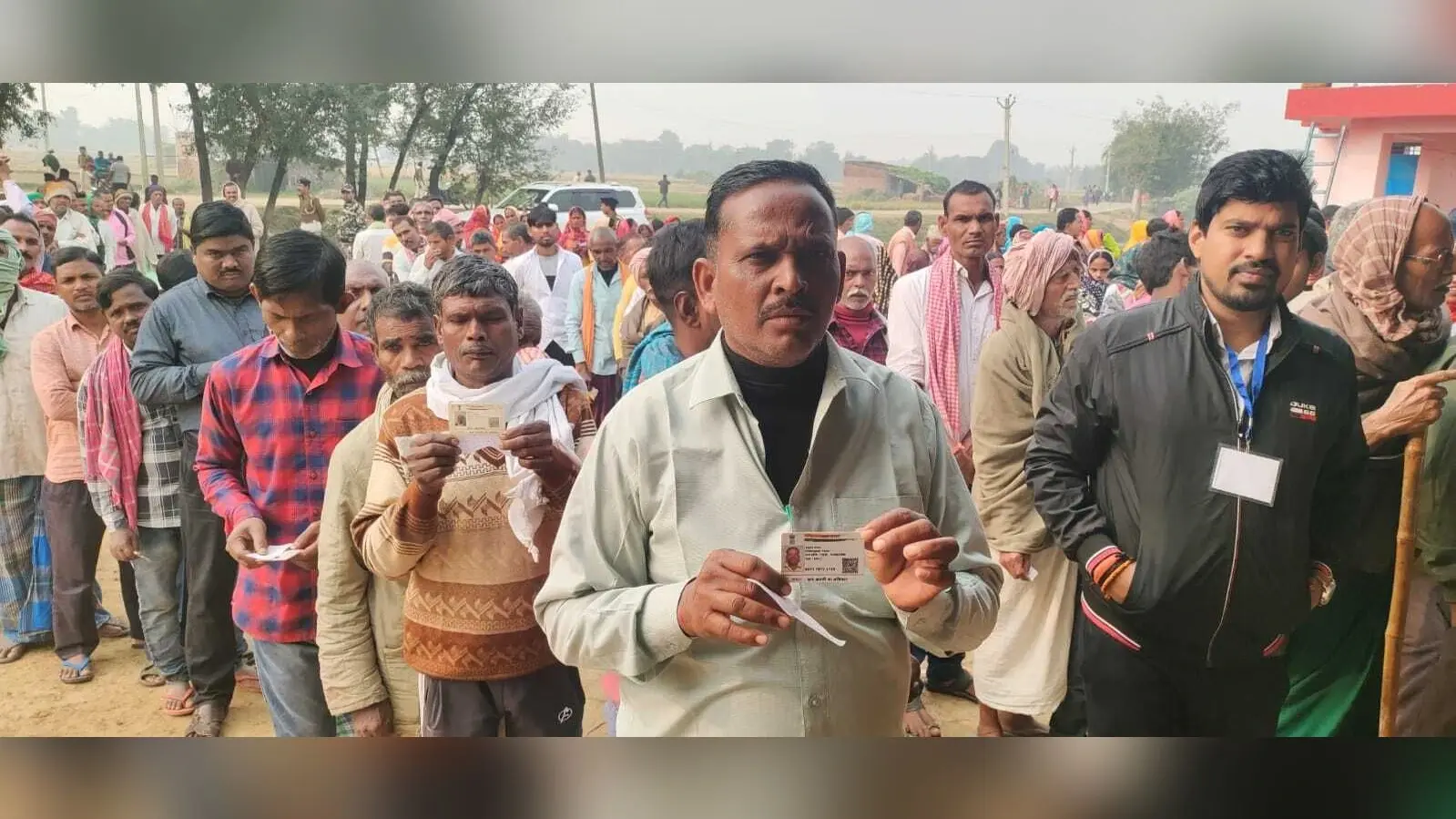 प्रथम चरण का पैक्स चुनाव शांतिपूर्ण संपन्न, आधी आबादी की रही अधिक भागीदारी
