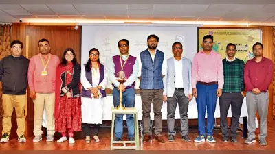 Gaya News : इंजीनियरिंग के छात्रों ने स्वच्छता अभियान पर नाटक का किया मंचन