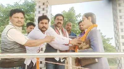 गंगा नारायण ने भाजपा कार्यकर्ताओं के साथ बाबा साहब को किया नमन