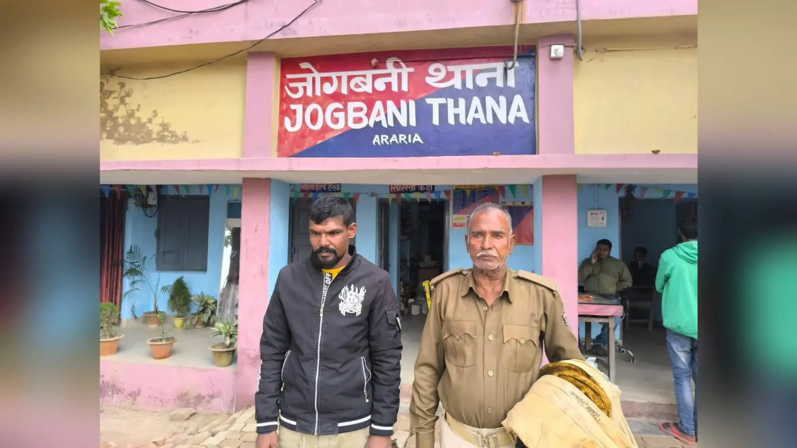 तीन ग्राम 60 मिलीग्राम स्मैक के साथ एक गिरफ्तार