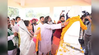 Political News : मुख्यमंत्री ने शहीद सोबरन सोरेन को दी श्रद्धांजलि