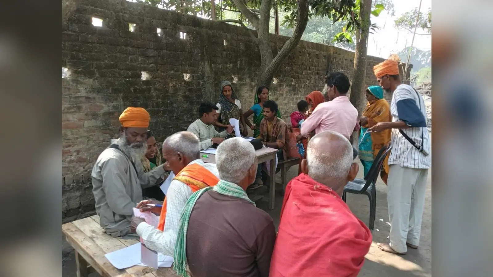 हलहलिया पंचायत में जमीन सर्वे कार्य प्रारंभ