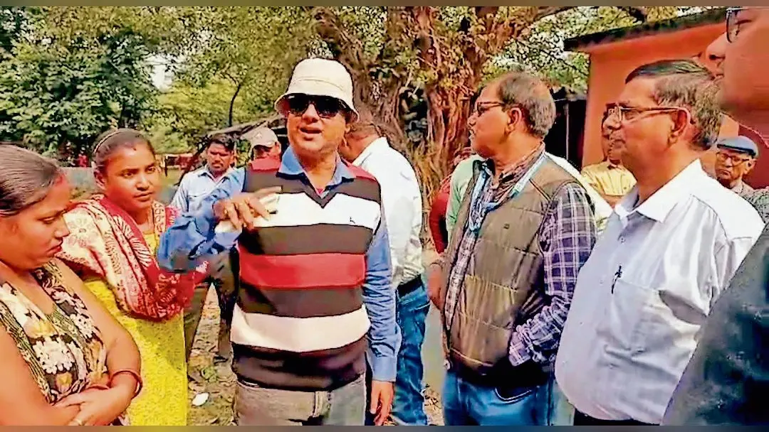 वार्ड 78 में विकास कार्य के लिए मंदिर तोड़े जाने का विरोध