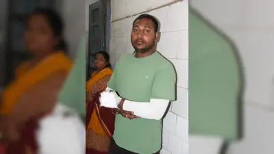 Jamshedpur News : साकची में पार्किंग को लेकर टोटो चालक को पीटा, थाना में हुआ समझौता