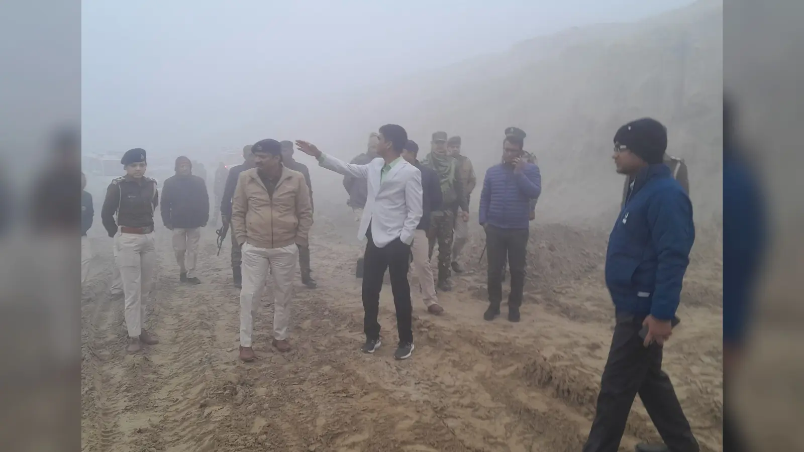 पहाड़पुर बागमती नदी में अवैध बालू खनन की सूचना पर की छापेमारी