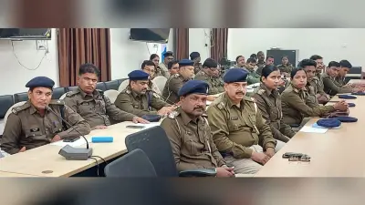 शांतिपूर्ण मतदान के लिए सभी अपना सर्वश्रेष्ठ दें: डीएम