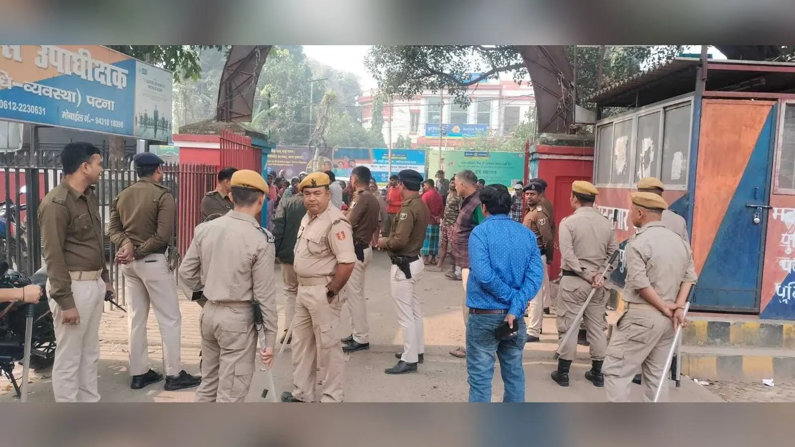Patna News : दो सप्ताह बाद भी नहीं मिली अपहृत बच्ची, परिजनों ने थाने का किया घेराव