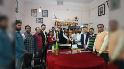 एथलेटिक्स टूर्नामेंट के सफल खिलाड़ियों को किया गया सम्मानित