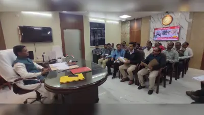 किसानों को आसानी से उपलब्ध होगा उर्वरक- डीएम