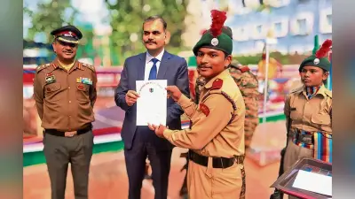 बेहतर कार्य करने वाले एनसीसी के अफसर व कर्मचारी सम्मानित
