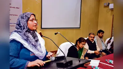 hajipur news. छात्रों को सोशल मीडिया की गुलामी से मुक्त होने की जरूरत : प्राचार्य