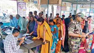Gopalganj News : सर्द हवाओं ने बढ़ायी परेशानी, सरकारी अस्पतालों में सर्दी-खांसी के बढ़े रोगी