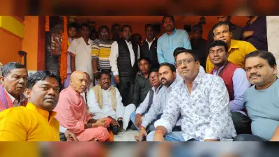 East Singhbhum : गालूडीह प्राचीन रंकिणी मंदिर के मुख्य पुजारी बाबाजी का 109वां जन्मोत्सव मना, 2001 दीये जलाये गये, 109-109 फूल, फल व मिठाई का भोग लगा