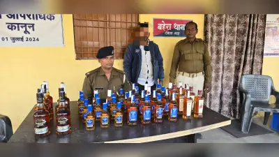 Gaya News : वाहन जांच के दौरान 44 बोतल शराब के साथ धंधेबाज गिरफ्तार