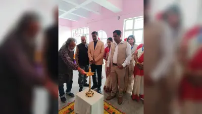 Gaya News : दुनिया को एक नये नजरिये से देखने का अवसर देती है कला : शैवाल