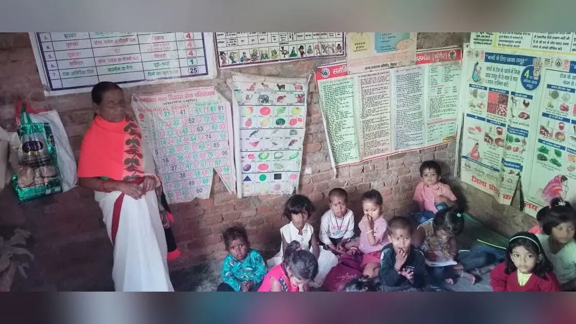 नौनिहालों को आंगनबाड़ी केंद्र पर नहीं मिला नाश्ता