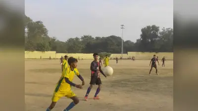 जिला फुटबॉल लीग : नाइट इलेवन ने 2-0 से जीत दर्ज कर सेमीफाइनल में किया प्रवेश