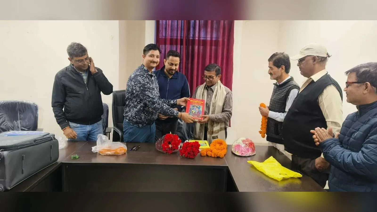 अवकाश प्राप्त सांख्यिकी पदाधिकारी को दी गयी विदाई