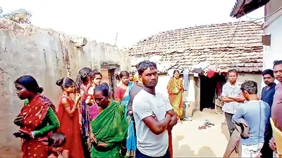 तीन गांव के एक का भी नाम आवास योजना में नहीं