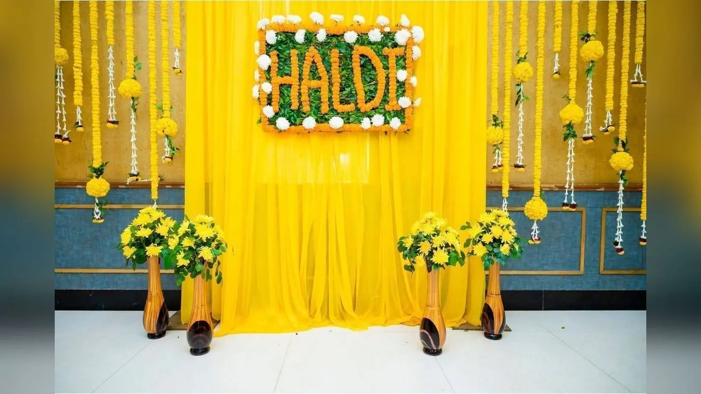 Haldi-Mehndi Decoration Ideas: हल्दी-मेहंदी पर ऐसे करें डेकोरेशन, ये है बेस्ट आइडिया