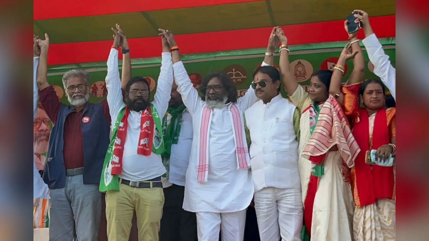 Jharkhand Chunav 2024: सीएम हेमंत सोरेन बोले, सरकार बनी तो हर गरीब को देंगे सालाना एक-एक लाख रुपए
