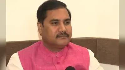 Patna: बिहार सरकार में मंत्री जनक राम के घर निकला विषैला सांप, मचा हड़कंप