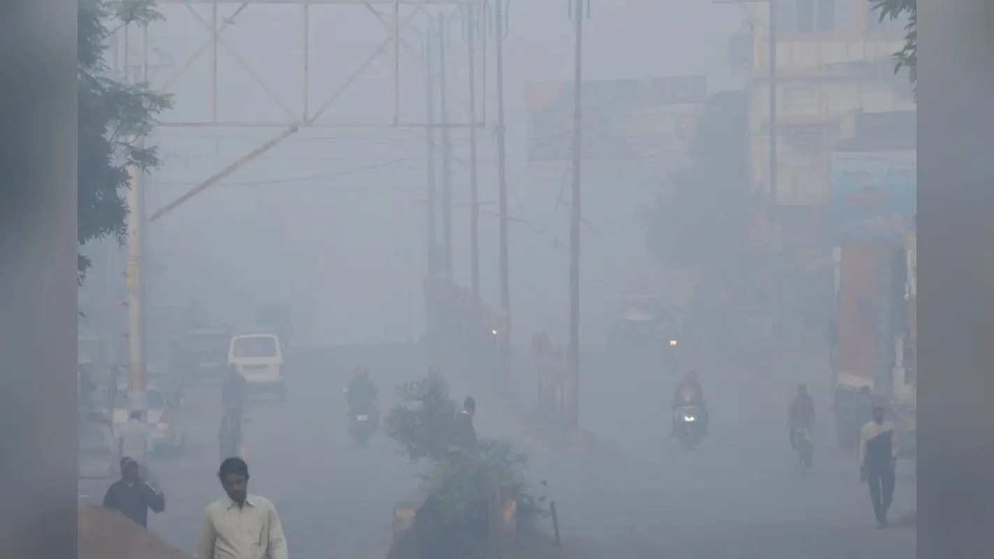 Jharkhand Weather: कोहरे के कहर पर कब लगेगा ब्रेक, झारखंड में आज कैसा रहेगा मौसम?